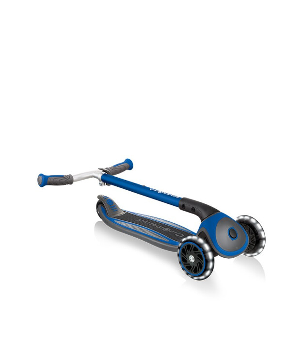 Globber Master Işıklı Katlanan Scooter // Lacivert