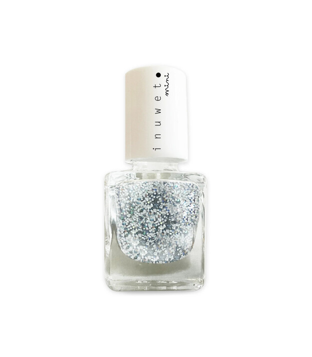 Inuwet Water Based Nail Polish // Silver