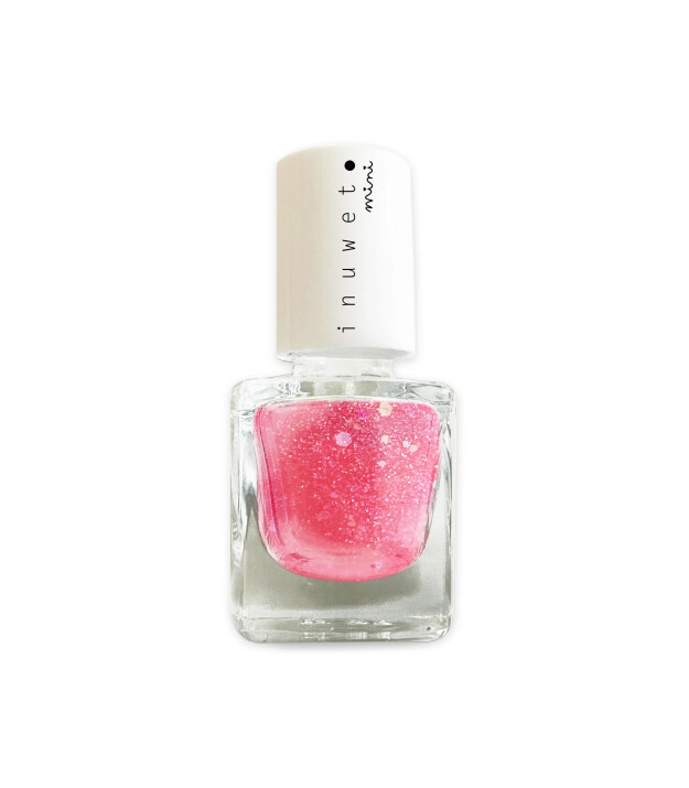 Inuwet Water Based Nail Polish // Fushia