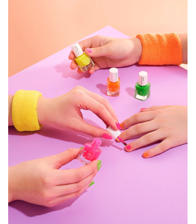 Inuwet Water Based Nail Polish // Papaya