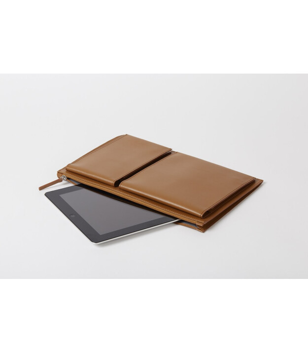 Lexon Flat Laptop Kılıfı (14 inch) // Brown