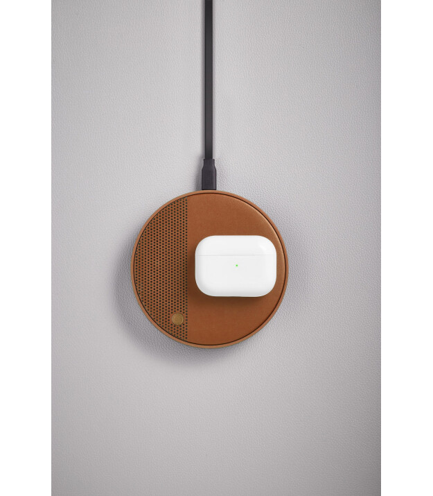 Lexon Oslo Energy Kablosuz Şarj Cihazı ve Bluetooth Hoparlör // Brown