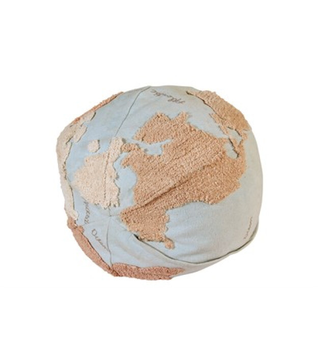 Lorena Canals Puf, World Map