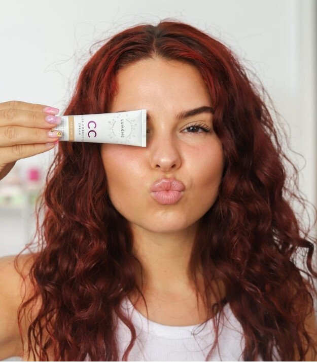 Lumene 7 Etkili Renk Dengeleyici CC Cream (SPF 20) // Light - Açık