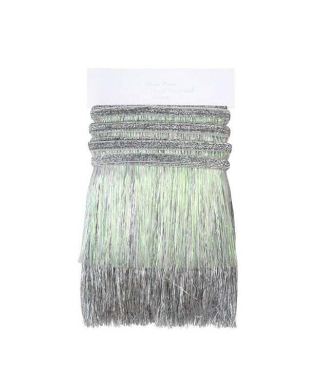 Meri Meri Asılan Süs // Gümüş Püsküllü