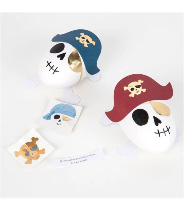 Meri Meri Parti S&uuml;rpriz Toplar // Korsan