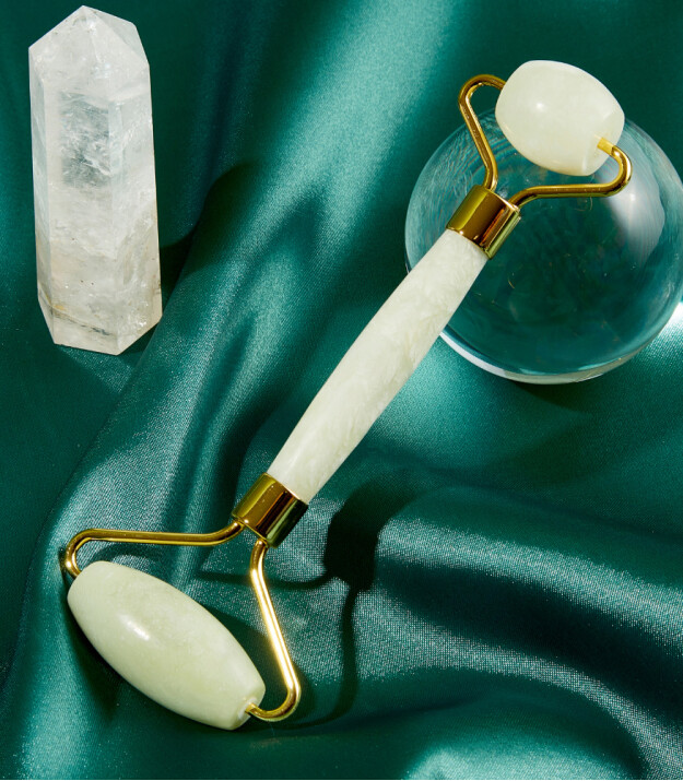 Pelcare Face Roller // Jade