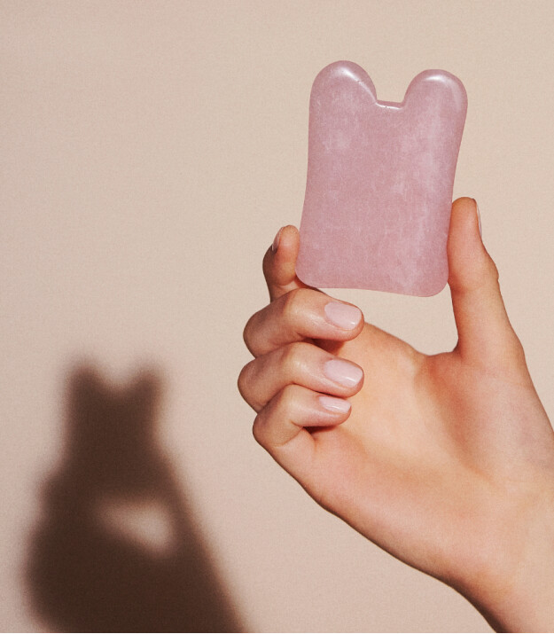 Pelcare Gua Sha Square // Rose Quartz