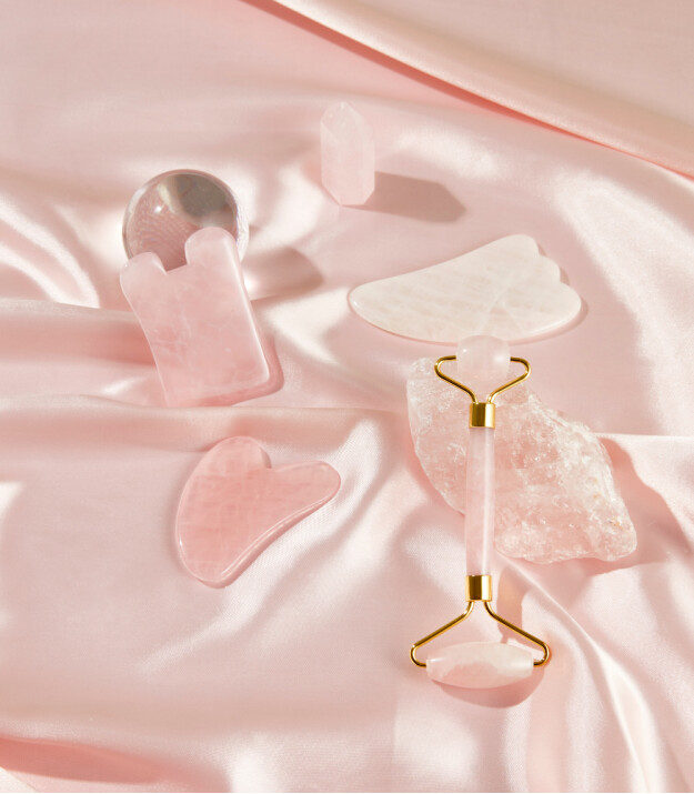 Pelcare Gua Sha Square // Rose Quartz