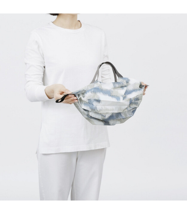 Shupatto Compact Bag Katlanır &Ccedil;anta - M // Floating Clouds